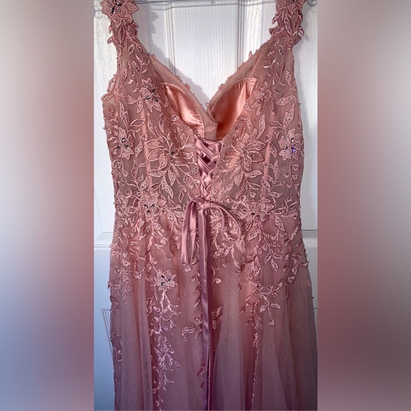 Graduation/ Prom Dress - Picture 15 of 15